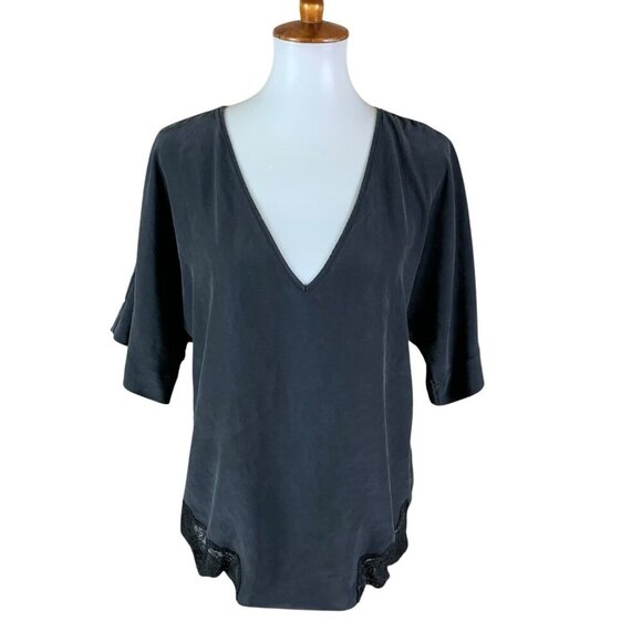 Elizabeth And James Black Silk V Neck Lace Trim Blouse XS Minimalist Boho Chic - Picture 1 of 5